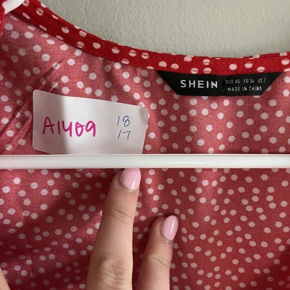 Shein Women’s XS Red Blouse Polka Dot Crop Top Wrap USA Tie Front Ruffle - Picture 3 of 8